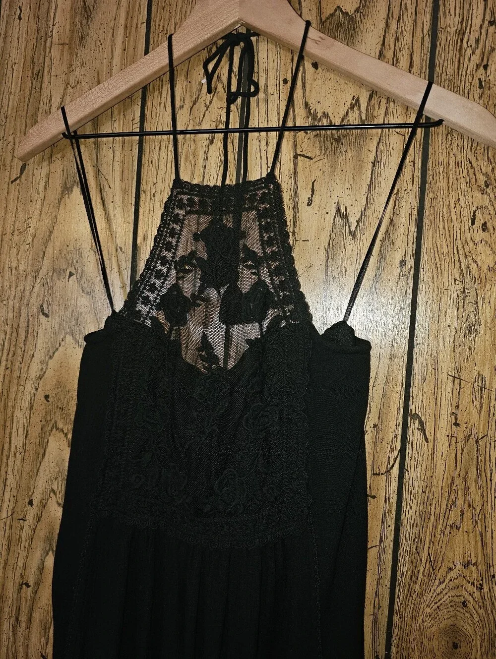 ABERCROMBIE & FITCH Black Lace Front Halter Maxi Dress - XS